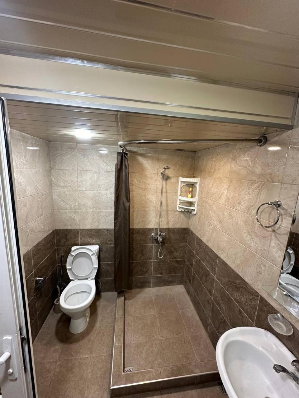 Ghazaryan Apartment Ереван Екстериор снимка